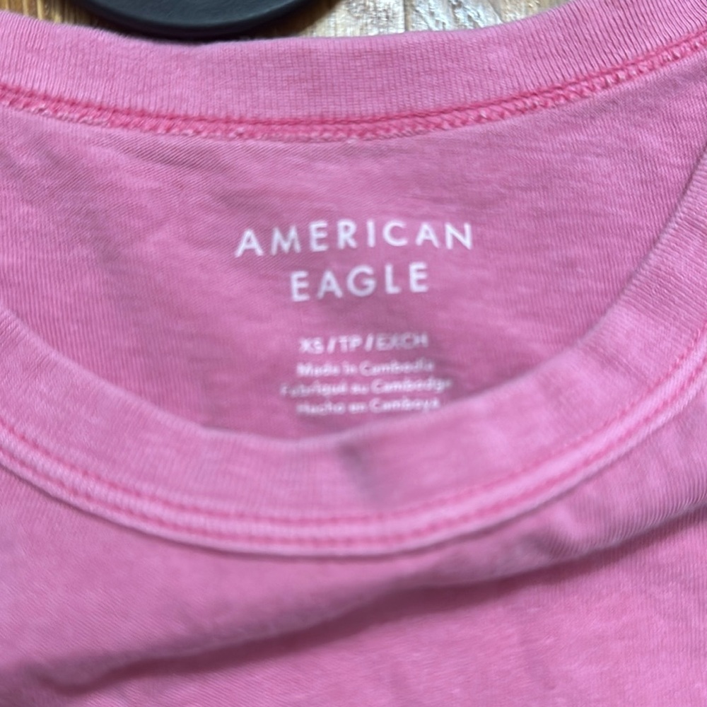 American Eagle Outfitters Rose Tee - Picture 2 of 3